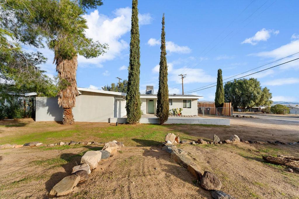 Cozy Stylish Home In The Heart Of Jt Village Joshua Tree Εξωτερικό φωτογραφία