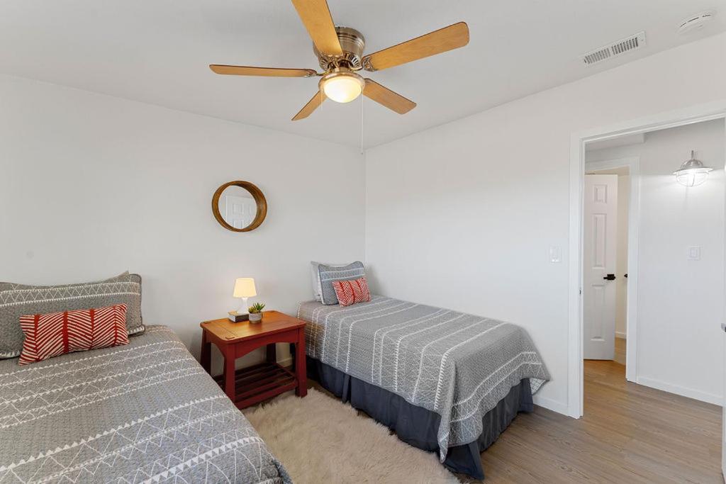 Cozy Stylish Home In The Heart Of Jt Village Joshua Tree Εξωτερικό φωτογραφία