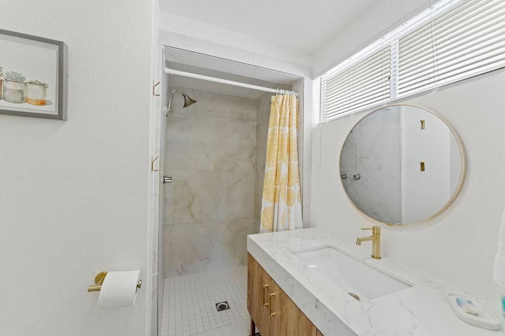 Cozy Stylish Home In The Heart Of Jt Village Joshua Tree Εξωτερικό φωτογραφία